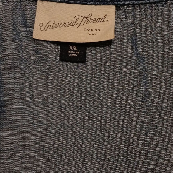 Universal Thread Denim Tank Top With Frayed Hem - Picture 3 of 6